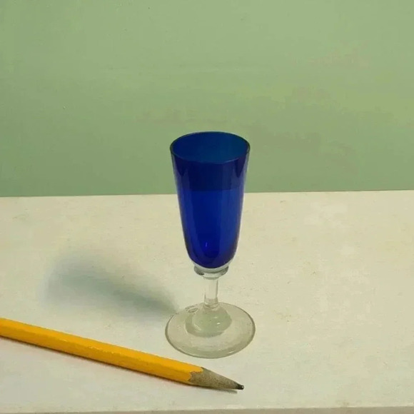 Cobalt Blue liqueur  glass - Picture 1 of 3